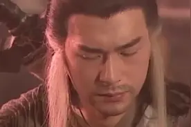 杨过在铁枪庙为杨康立碑，对葬在庙外的穆念慈，为什么不管不顾？视频封面