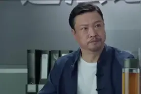 抽了两包烟，都不知道自己输在哪里