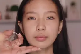 妹子五官长得一般般，化完妆后，变身气质女神