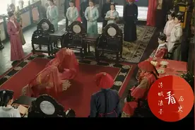 32岁皇后嫁给7岁“孙子”，生下8个孩子