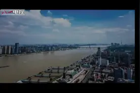 MV《在一起》丨致敬每一个默默奉献的中国人视频封面