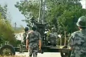 长这么大第一次见到真的人工降雨，一炮轰上去，雨就下下来了视频封面