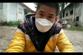 货车贴车牌放大号，给人贴150元，自己贴20元