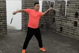 大雾弥漫爬长城，别是一番滋味！图片