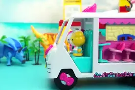 HelloKitty过家家玩具移动餐车玩具套装视频封面