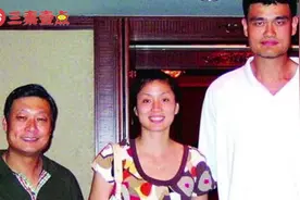 CBA李秋平家庭背景？上海男篮李秋平数据？李秋平张珏生活细节？视频封面