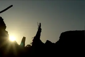 《血战钢锯岭》大批日军为报效天皇从地道里冲出，看美军如何应付视频封面