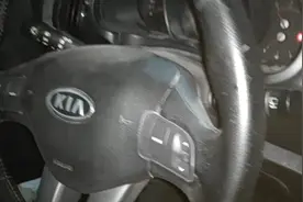 起亚智跑人为故障智能遥控器无法遥控一键启动也无法识别无反应视频封面