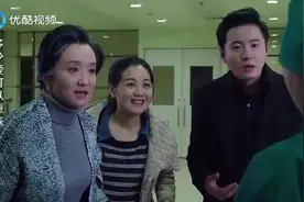 儿媳难产医生告知-保大人保孩子？丈夫太怂婆婆霸气-全力保大人视频封面