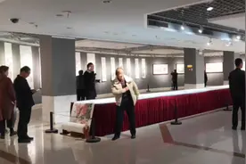 壮观！100米长卷国画“牡丹图”，不知道要画多少时间视频封面
