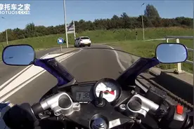 雅马哈R125公路测试极速，一直拉油门跑到133！牛不牛？视频封面