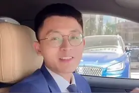 林肯冒险家自动泊车辅助功能，停车困难者的福利来啦#视频封面