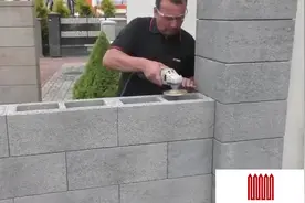 这年头，砌墙都不用水泥了，直接用胶粘，但这砖质量也太好了吧视频封面