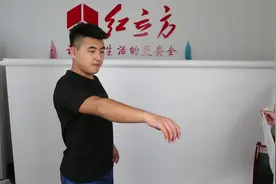 三角绷带前臂悬挂包扎演示视频封面