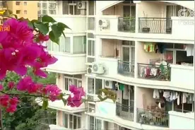 网上找来空调维修师傅，师傅却耍起花招，加雪种要收2910元视频封面