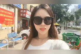 独居美女穿短裙去面试，这魔鬼身材真让人羡慕，面试能加分吗视频封面