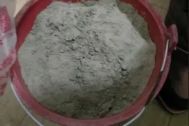 酥糖是怎样制作？紧张的年货制作过程中，一起看看吧，聊聊家常