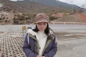 看看穷游小夫妻是怎么解决吃饭问题的，小小设备解决 温饱大事儿