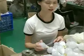 美女辞职好几次，都被老板拒绝了原来是这个原因