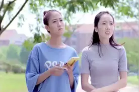 女生喜欢上帅哥学长，对方已经有女朋友，不达到目标不放弃！