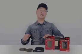 小范谈吉他之美国达达里奥吉他加湿器的介绍以及使用方法视频封面