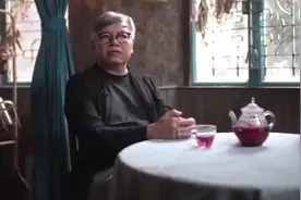 天启文谈香港影视行业现状，称多栽培年轻人视频封面