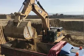 解密挖掘机是如何快速工作，提高效率的！