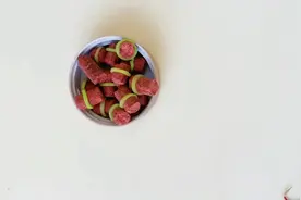 皮筋颗粒 正确挂鱼钩的方法