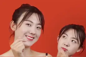 用对方法你也可以变成背影女神，再也不用担心头发毛毛躁躁的啦！