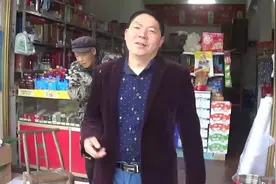 清明节扫墓，湖南人为什么要挂白色清明条，83岁曾爷爷这样解释视频封面