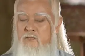 张三丰偶遇丘处机师母，丘处机听说200多岁师母还活着，当场惊呆视频封面