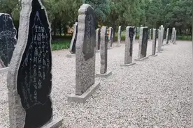 安阳殷墟宗庙遗址：甲骨文碑林视频封面