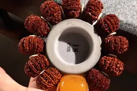 金刚菩提子皮质很重要，玉化皮和果冻皮玩出来有什么区别？视频封面
