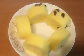 网红美食葡萄干瑞士卷，酸酸甜甜的，保证不开裂，新手一学就会视频封面