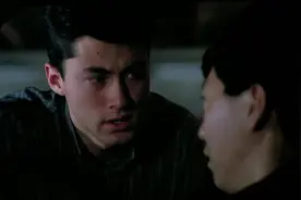 从这里就可以看出,其实警察就是细作视频封面