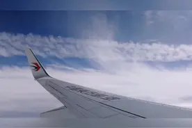 上海虹桥登机，记一次完整乘机vlog，天空很美，可是我却晕机了！