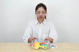 儿童益智沙滩模型玩具，小朋友们一起来建造城堡吧！视频封面