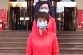 承德首批支援湖北医疗队露出最美笑脸