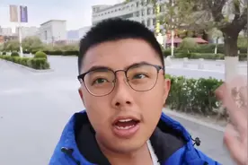 拉萨最大的夜市天海夜市，繁华程度赶超内地，这里不仅仅只有美食视频封面