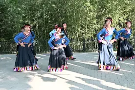 由杜老师与小红领跳的《那一天》动作优美娴熟，超好看 19.9.10