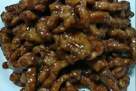最适合在家做的京酱肉丝，掌握了两种酱的配比，味道比饭店还好吃视频封面
