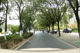 江西第二大城市，赣州去火车站，赣州站。