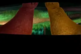 熊大熊二惩罚光头强的方式，竟是挠挠痒，可把他乐坏了