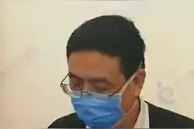 宝宝眼睛经常流泪，有时候还伴有分泌物，是什么原因造成的呢？视频封面