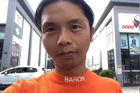 小伙带你看广州最大动漫产业园，看看有没有线上网红产品、视频封面