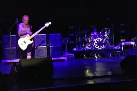 绝不平庸红辣椒乐队 2019洛杉矶演唱会现场1视频封面