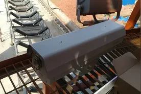 摄像头更换镜头 调整焦距的视频视频封面