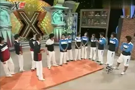 Xman：金钟国被韩国的谐音梗打败了，说他脖子（蚊子）短笑死了。