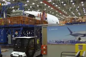 美国拥有自已的GPS导航系统，为何还要用我国的北斗系统？视频封面