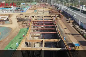 中法武汉生态示范城综合管廊工程正加紧建设视频封面